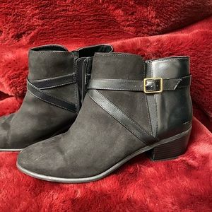 Women short boots